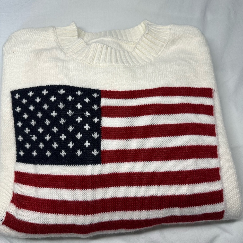 White and Red Crew Neck Sweater with American Flag Design